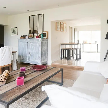 Casa de Férias Jolie Maison Renovee Proche Centre 9 Personnes