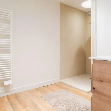 Jolie Maison Renovee Proche Centre 9 Personnes *