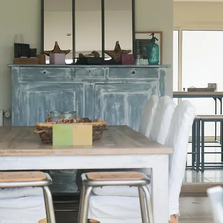 Casa de Férias Jolie Maison Renovee Proche Centre 9 Personnes