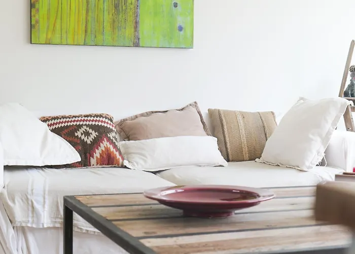 Jolie Maison Renovee Proche Centre 9 Personnes * 莱萨布勒-多洛讷